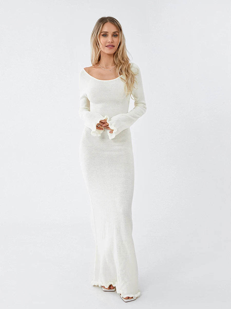 Stickad bodycon-klänning med knytdetalj och volangkant