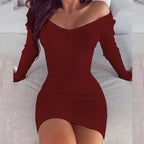 Stickad Bodycon Klänning Dam | V-ringning & Sträckig Passform